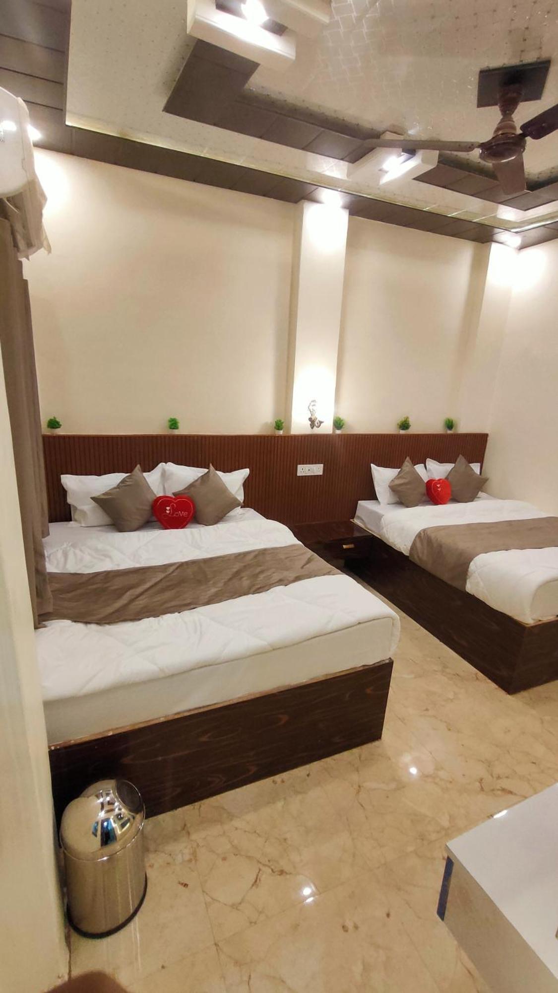Sri Krishna Residency Hotell Varanasi Eksteriør bilde