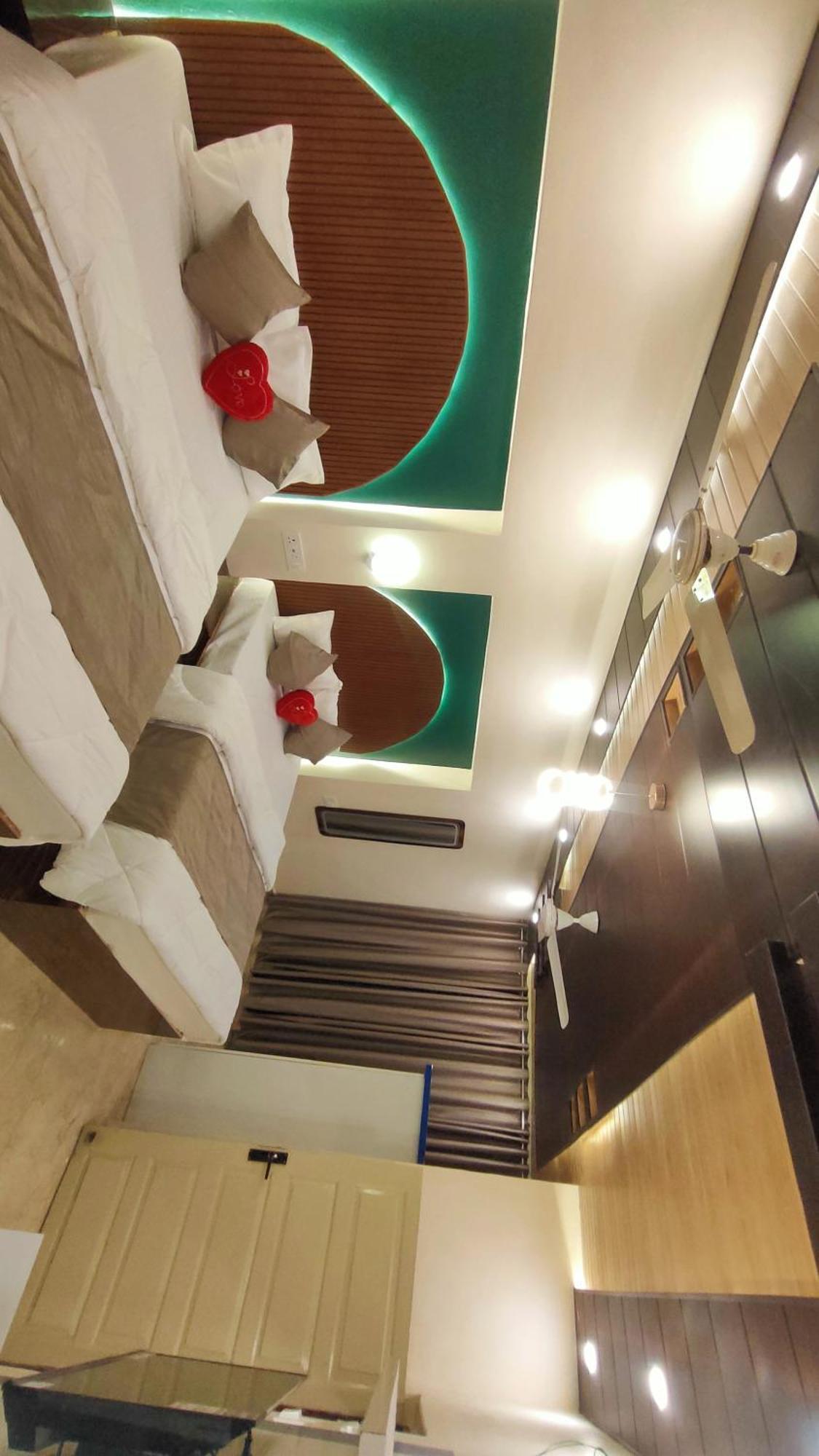 Sri Krishna Residency Hotell Varanasi Eksteriør bilde