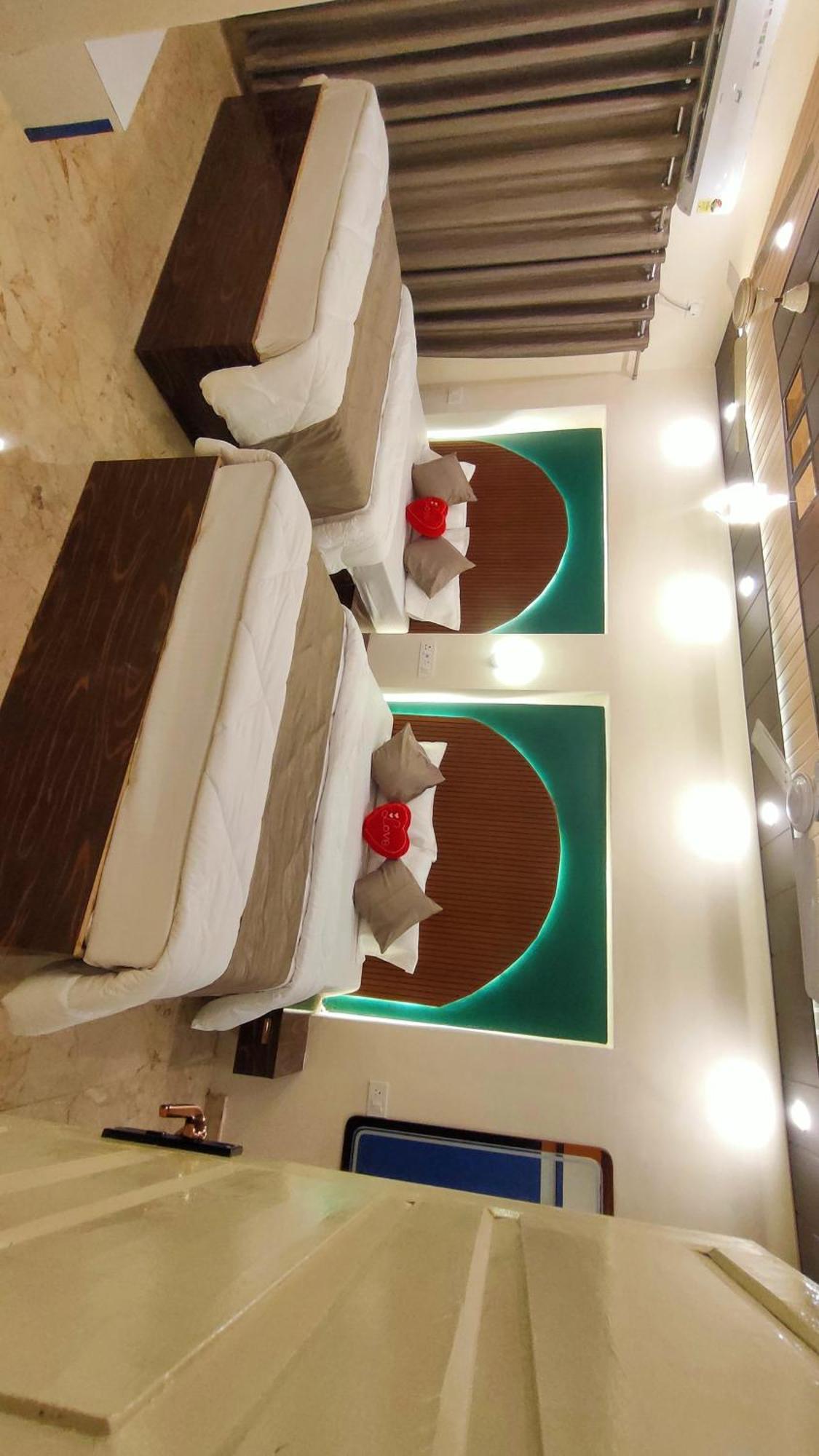 Sri Krishna Residency Hotell Varanasi Eksteriør bilde