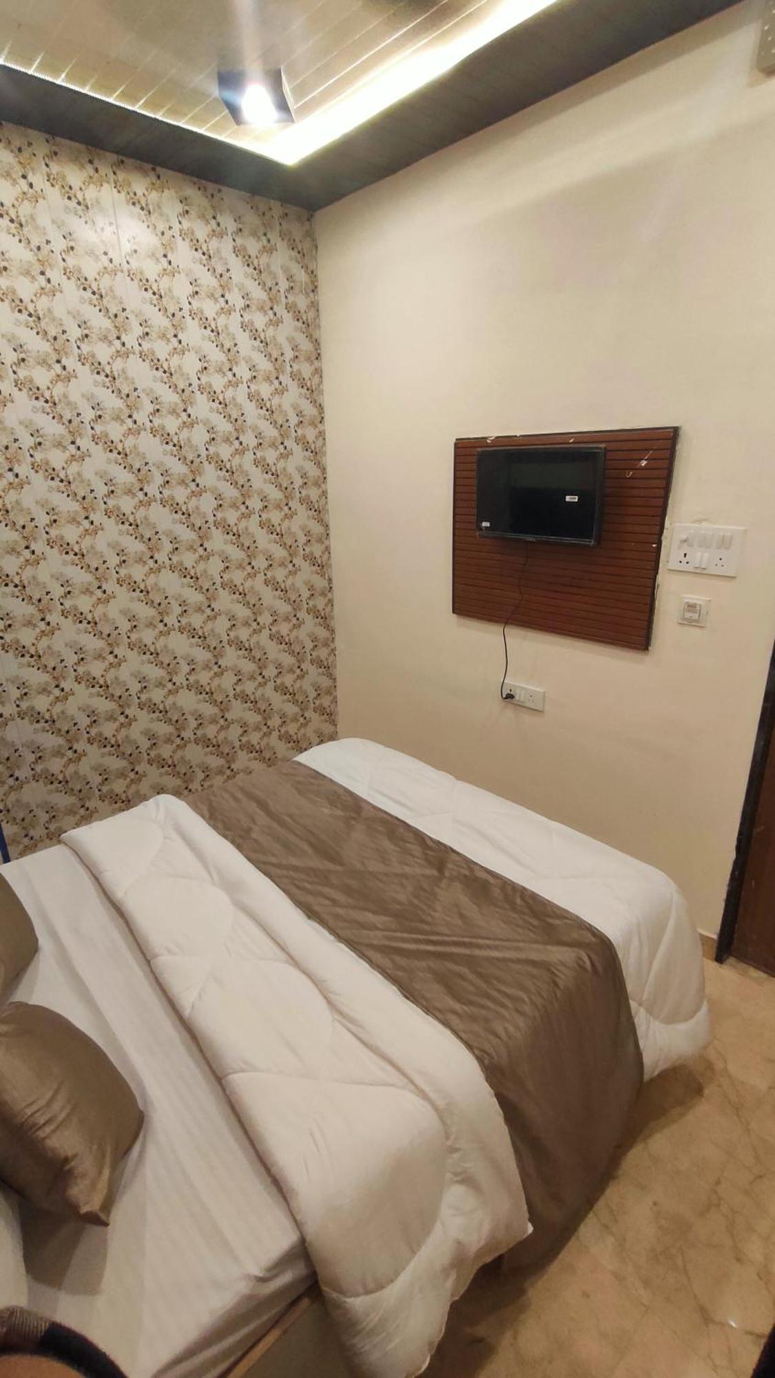 Sri Krishna Residency Hotell Varanasi Eksteriør bilde