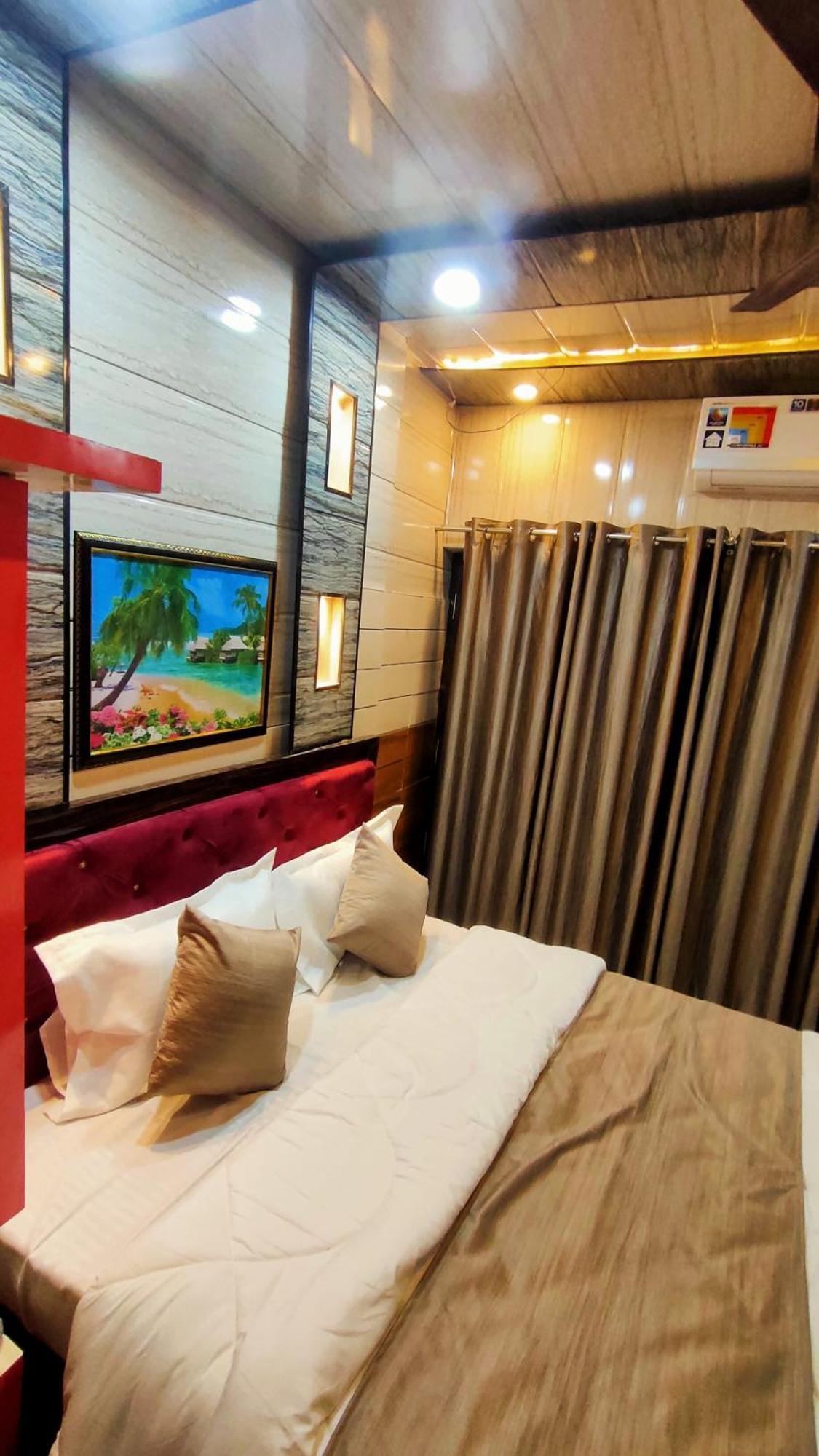 Sri Krishna Residency Hotell Varanasi Eksteriør bilde